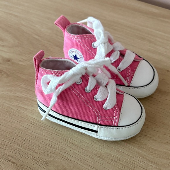 Converse Kids Pink Canvas Sneakers - Picture 1 of 4